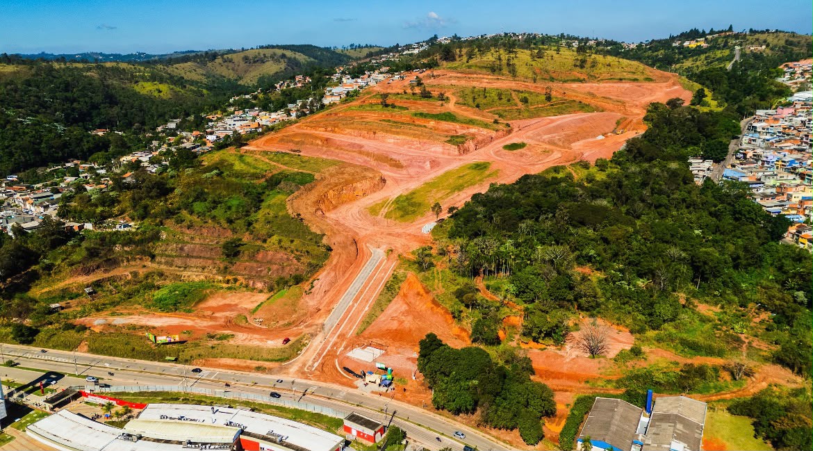 Foto aérea das obras do loteamento Novo Jardim São Francisco em Campo Limpo Paulista